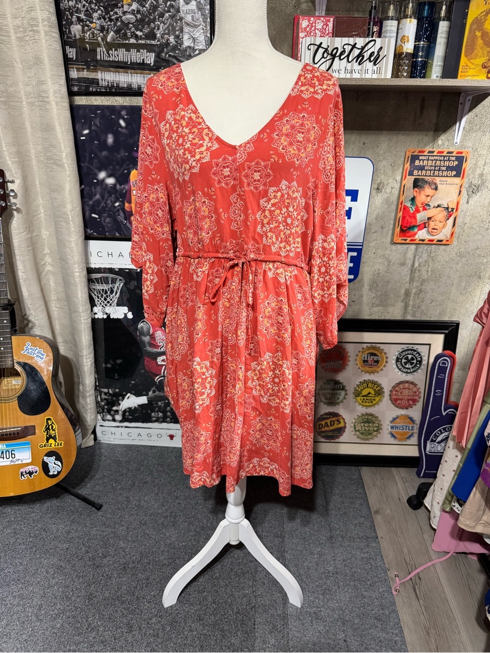 Floral Tie-Waist V-Neck Dress - Coral